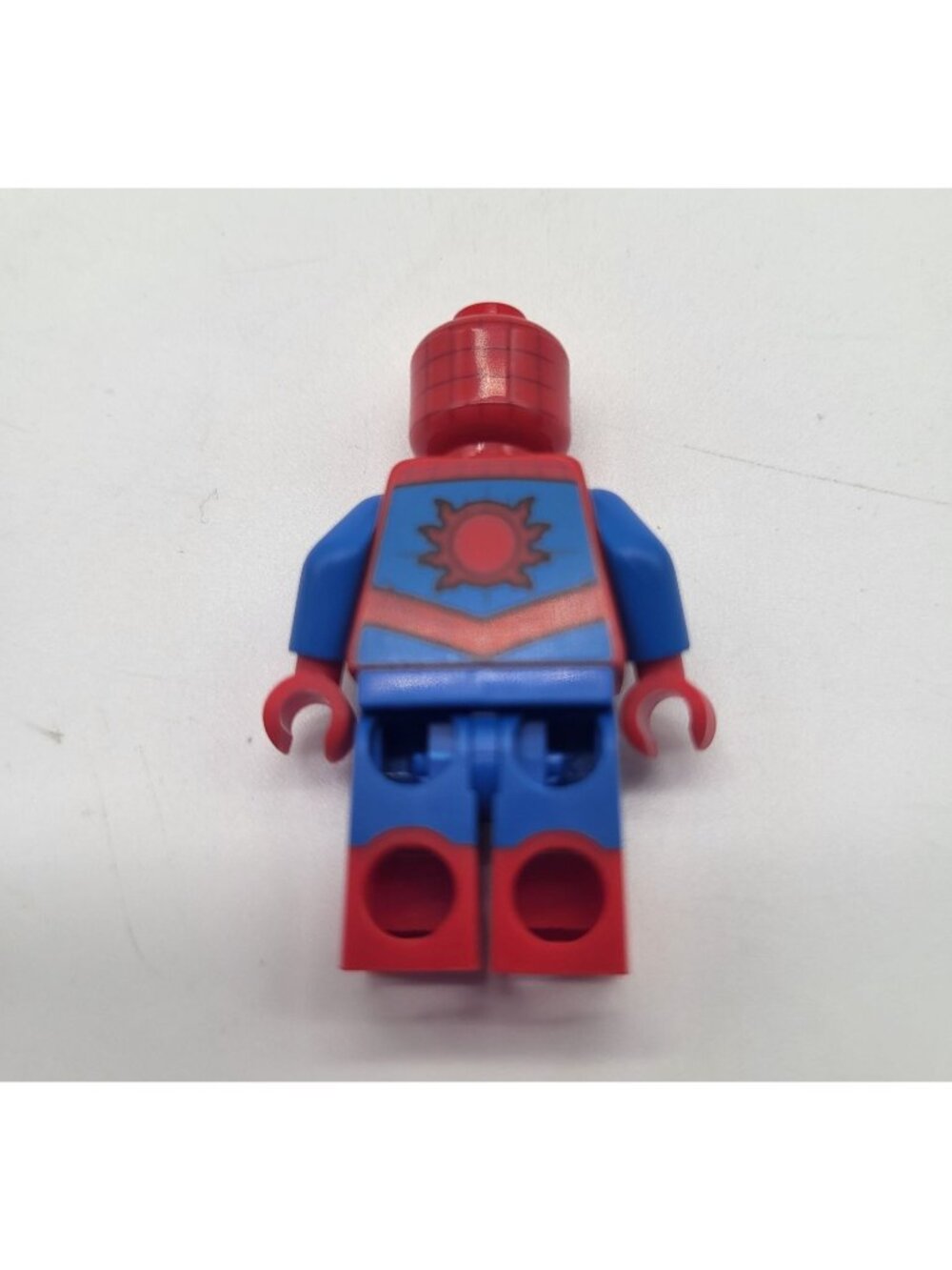LEGO Marvel Super Heroes Spider-Man Metallic Blue Eye Highlights Minifig SH536 - Picture 2 of 3